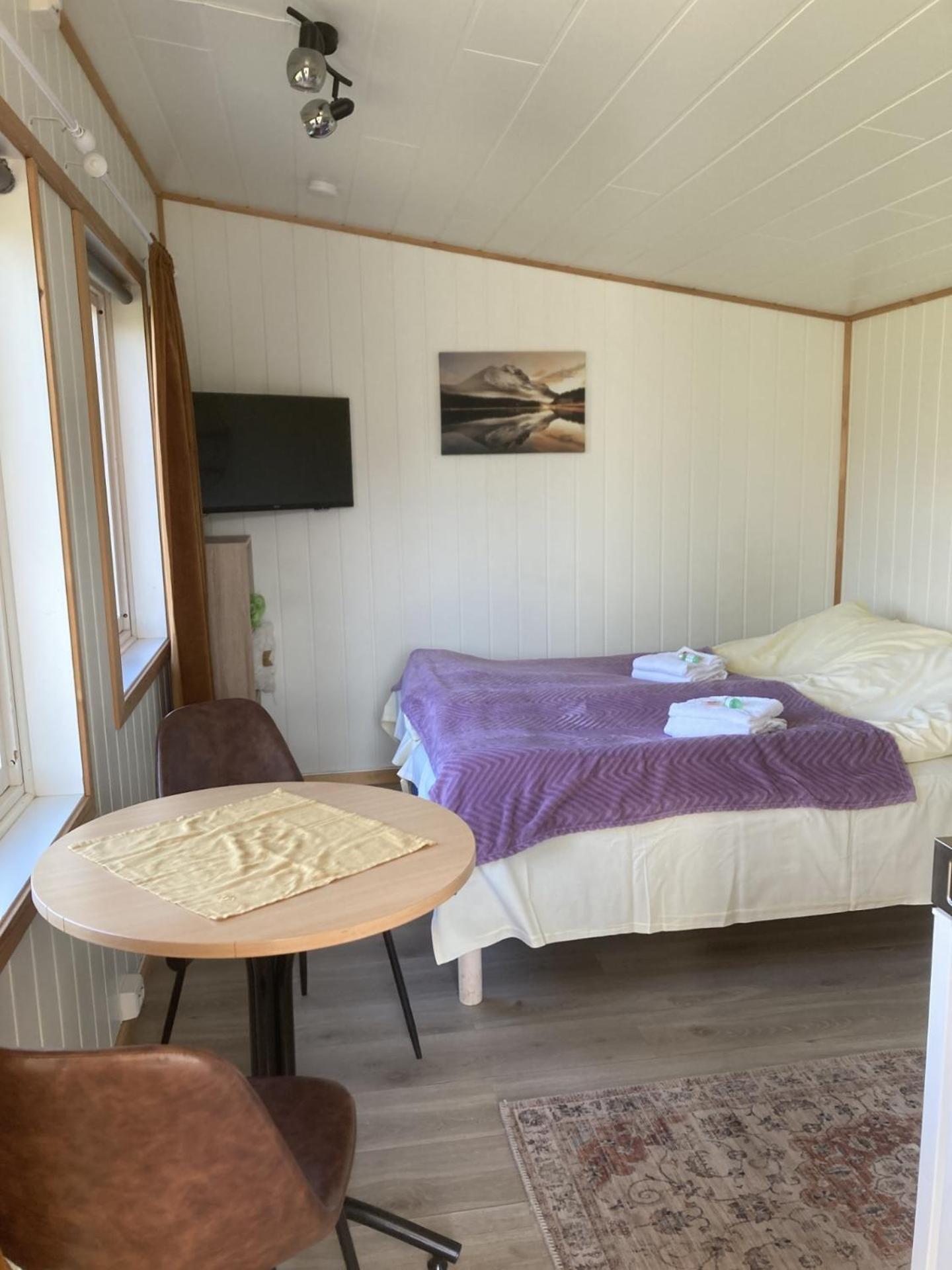 Fjordutsikten Motell & Camping As Lakselv Exterior photo